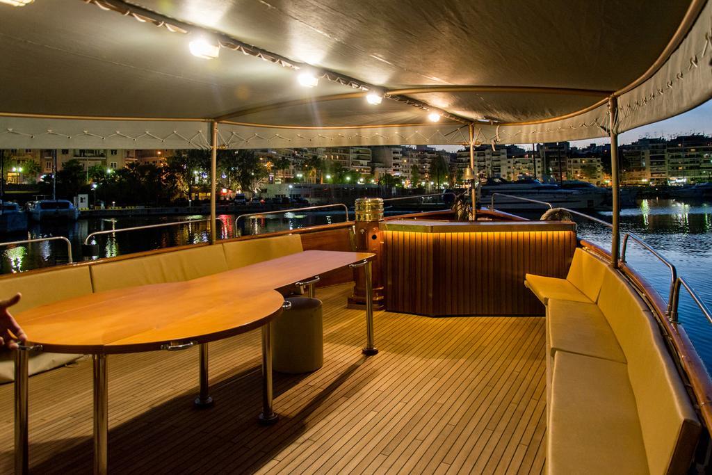 Luxury Yachthotel Amanda Псару Екстер'єр фото